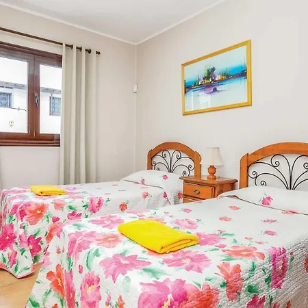 Puerto Del Carmen Sleeps 6 Air Con Wifi Пуерто-дель-Кармен