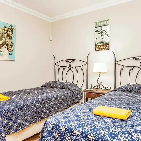 Puerto Del Carmen Sleeps 6 Air Con Wifi Вілла Пуерто-дель-Кармен